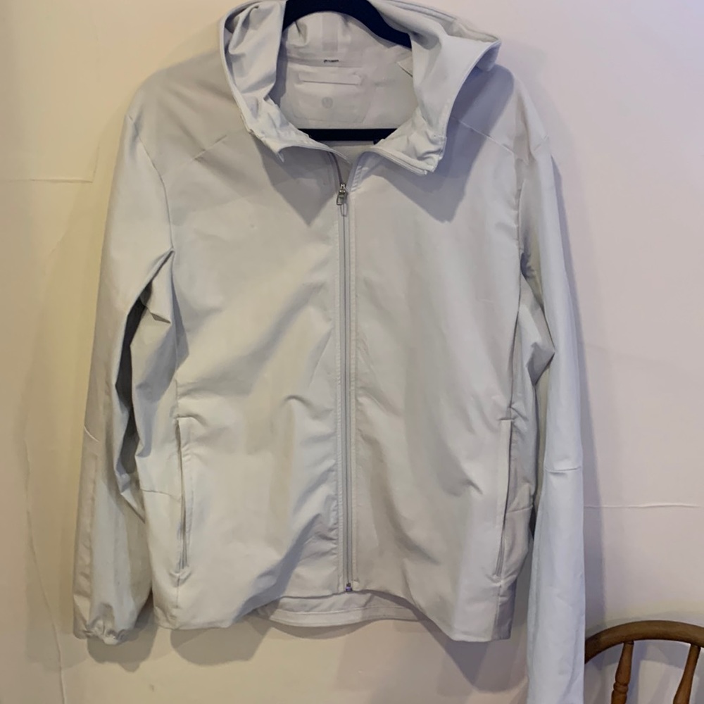 Lululemon light jacket sz M